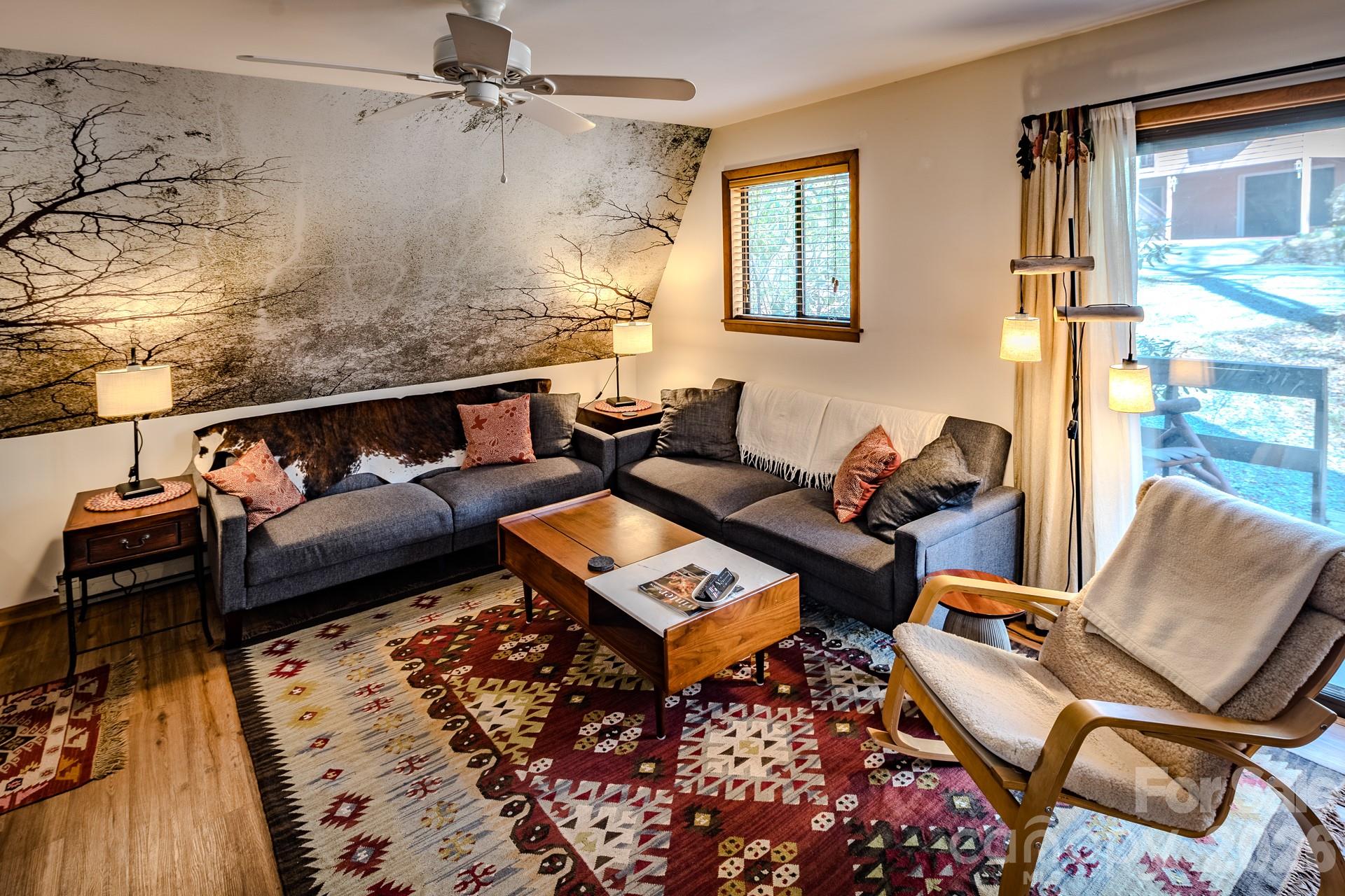 20 Lady Slipper Loop Property Photo 7