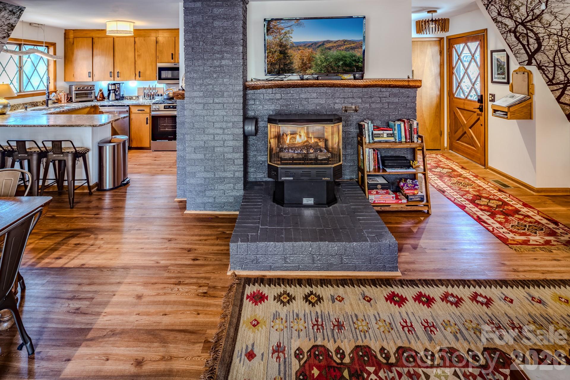 20 Lady Slipper Loop Property Photo 10