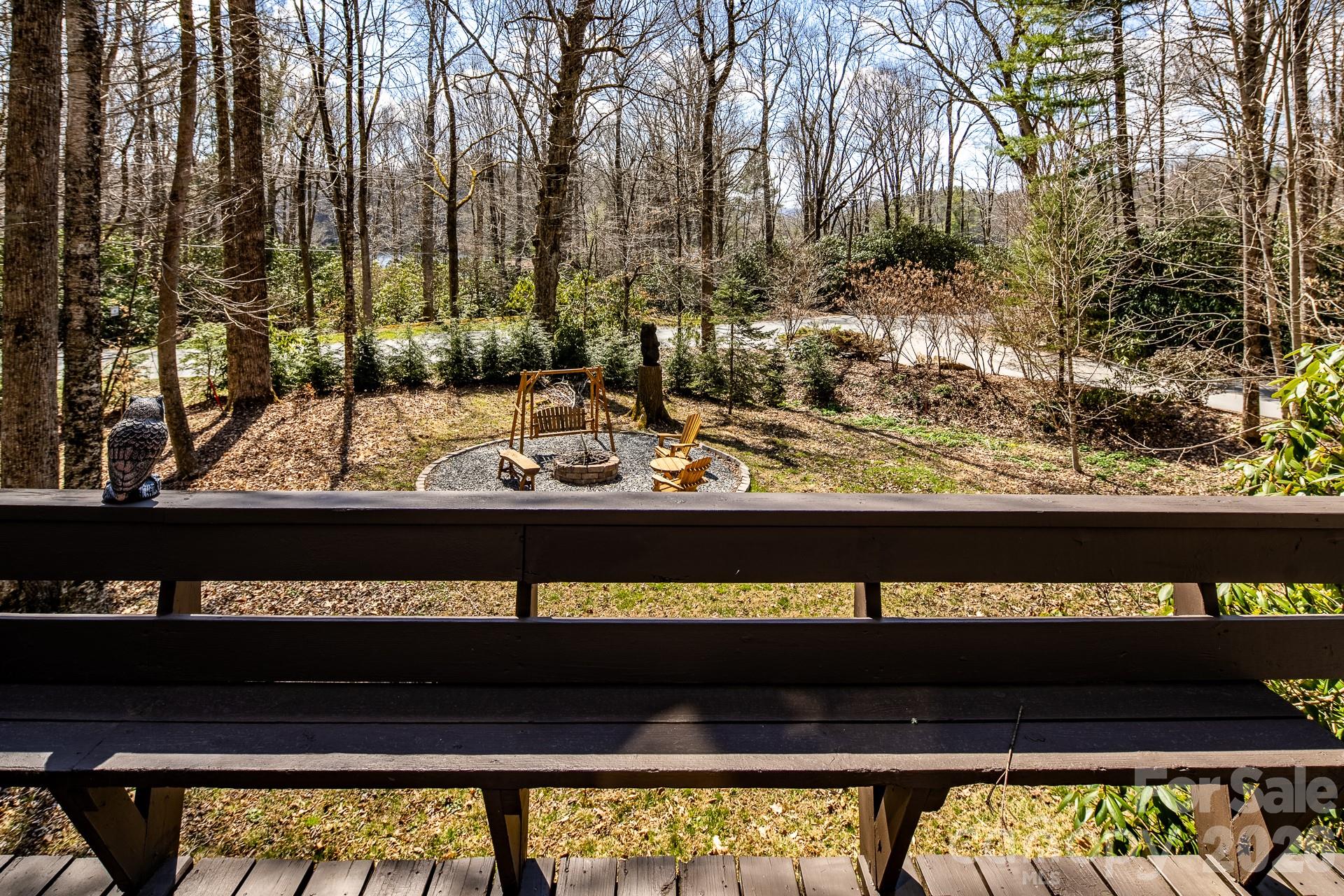 20 Lady Slipper Loop Property Photo 24