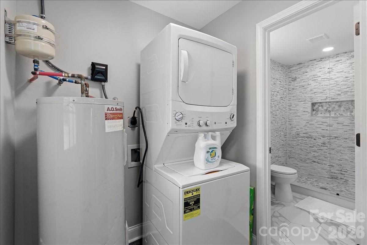 1064 Winchester Drive Property Photo 23