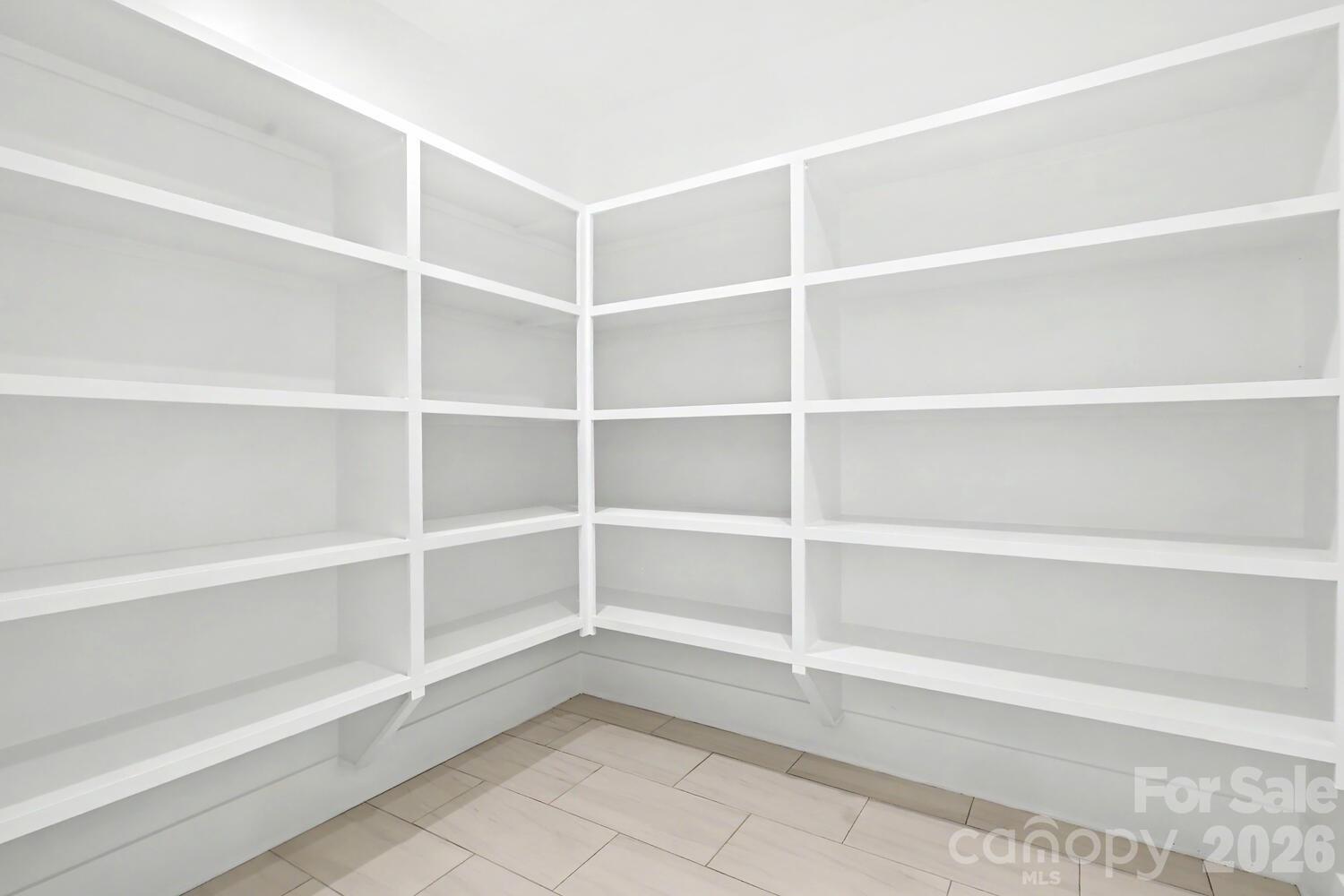 4304 Tangle Drive Property Photo 16
