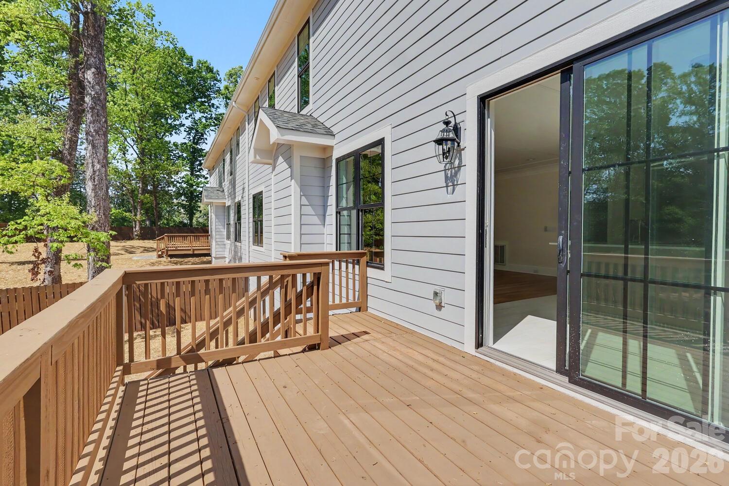4304 Tangle Drive Property Photo 47