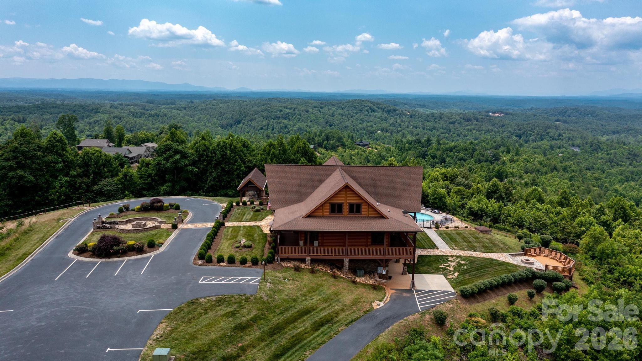 4420 Walnut Ridge Drive Property Photo 15