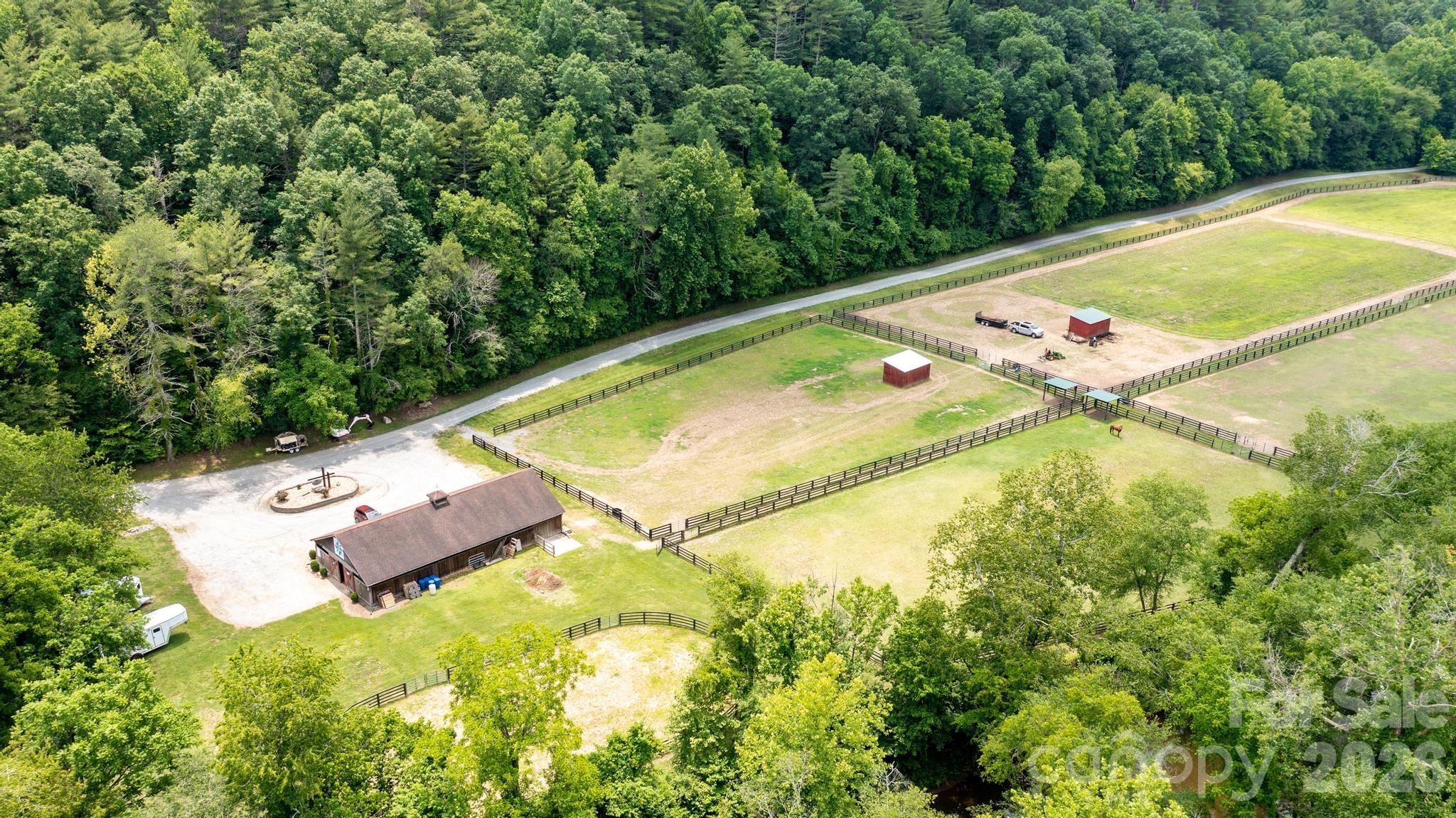 4420 Walnut Ridge Drive Property Photo 23