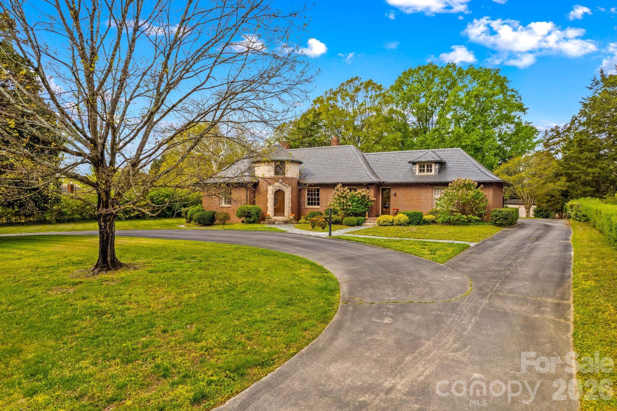 725 Mocksville Avenue Property Photo 47