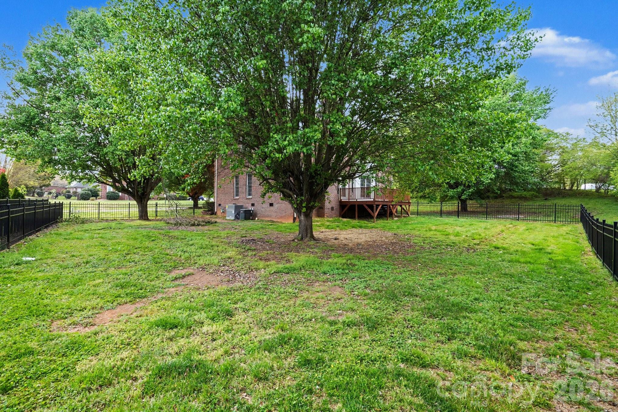125 Pointer Court Property Photo 41