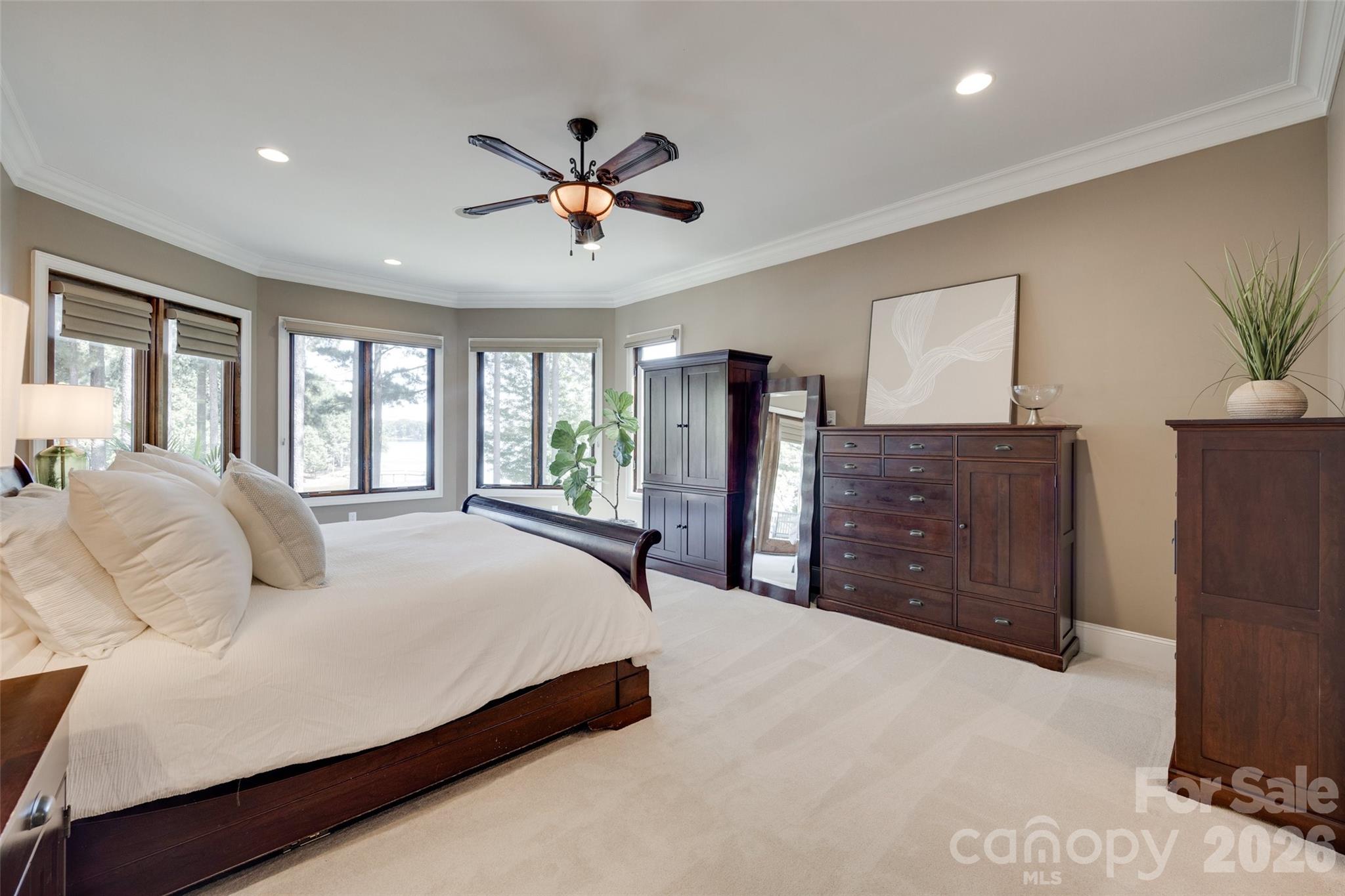 9198 Fair Oak Drive Property Photo 17