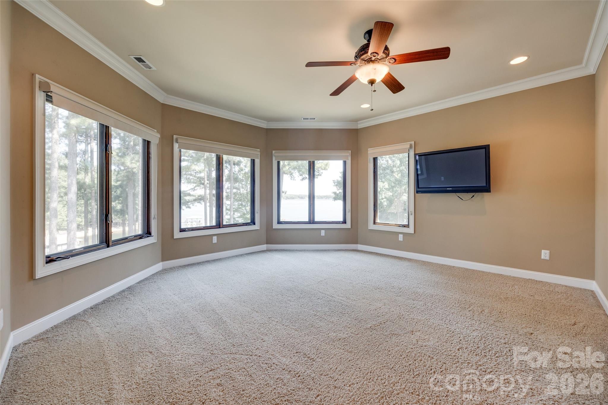 9198 Fair Oak Drive Property Photo 22