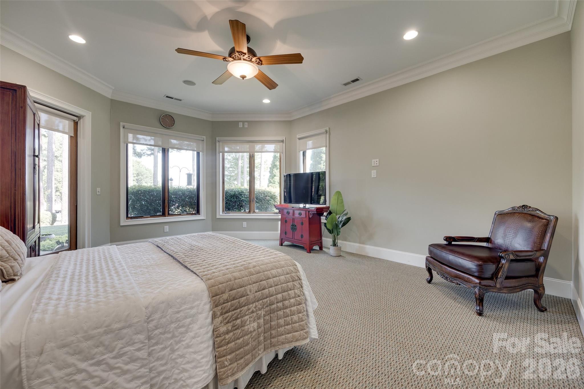 9198 Fair Oak Drive Property Photo 34