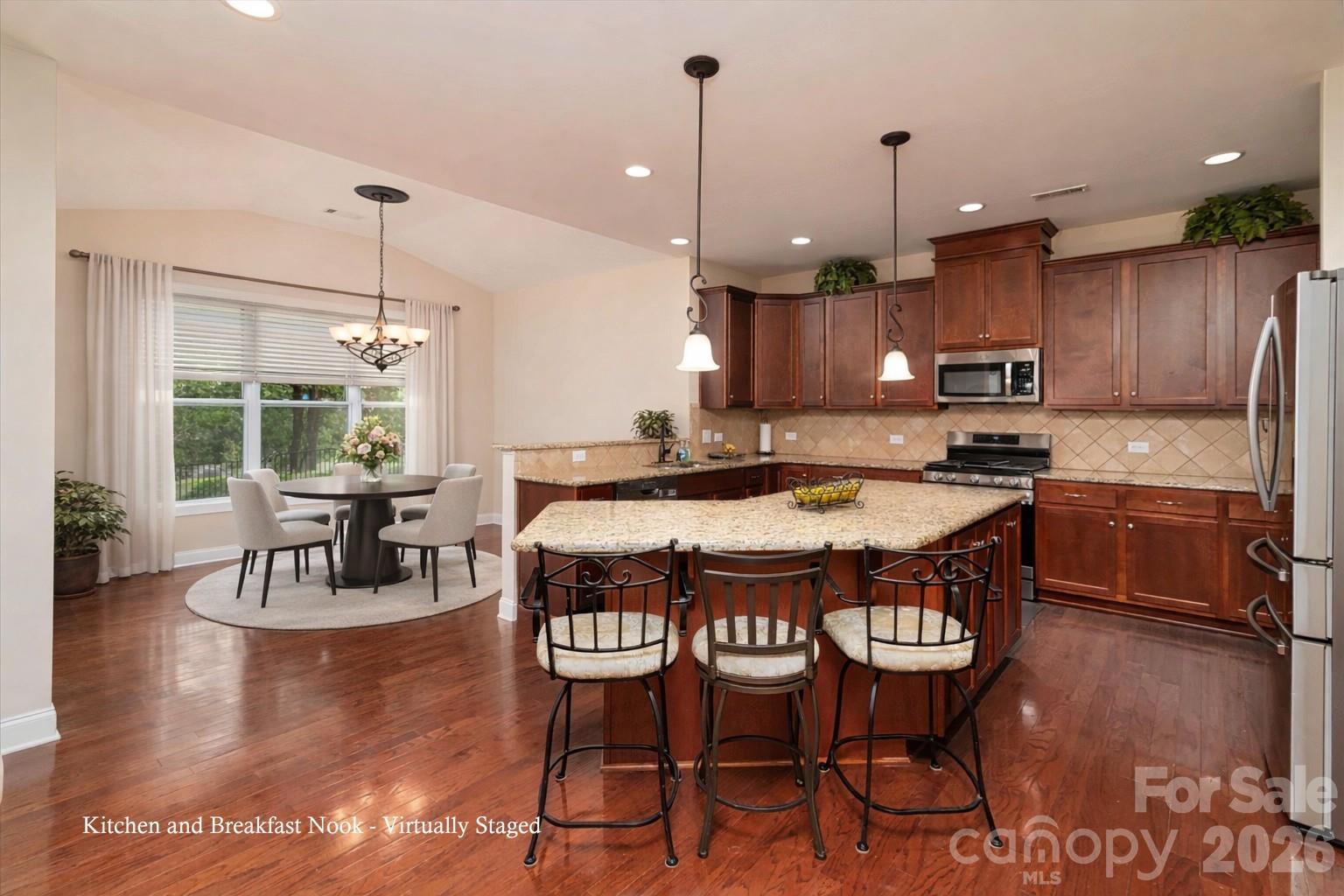 318 Willow Tree Drive Property Photo 2