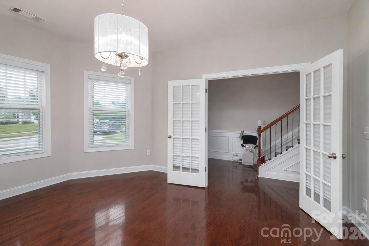 318 Willow Tree Drive Property Photo 8