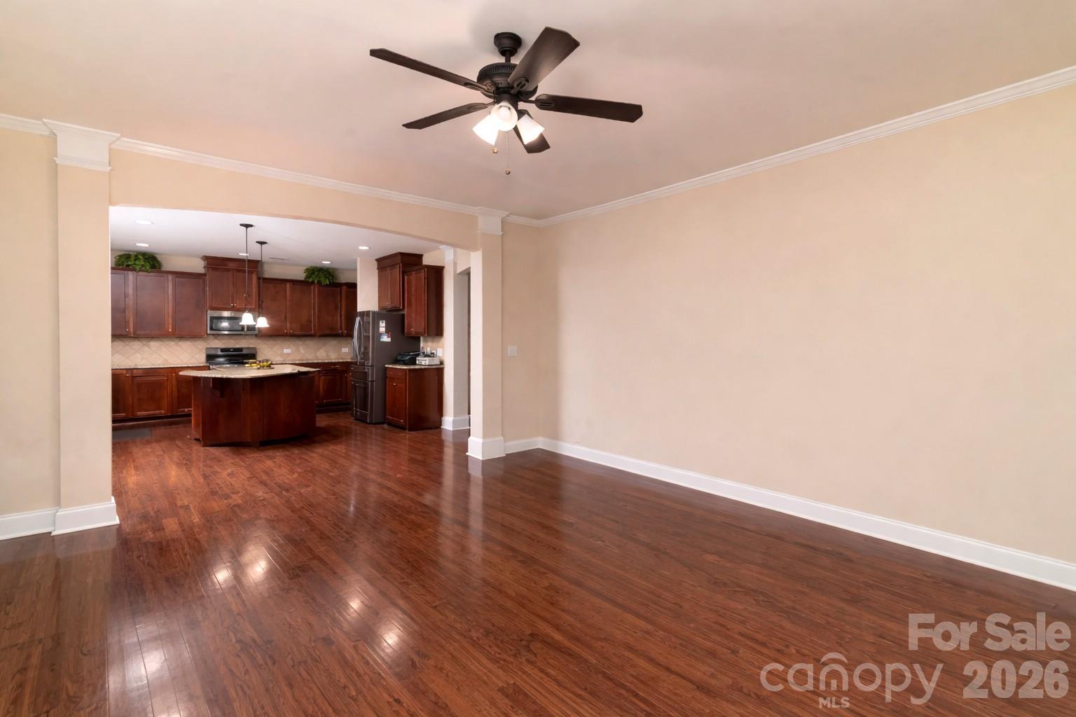 318 Willow Tree Drive Property Photo 17