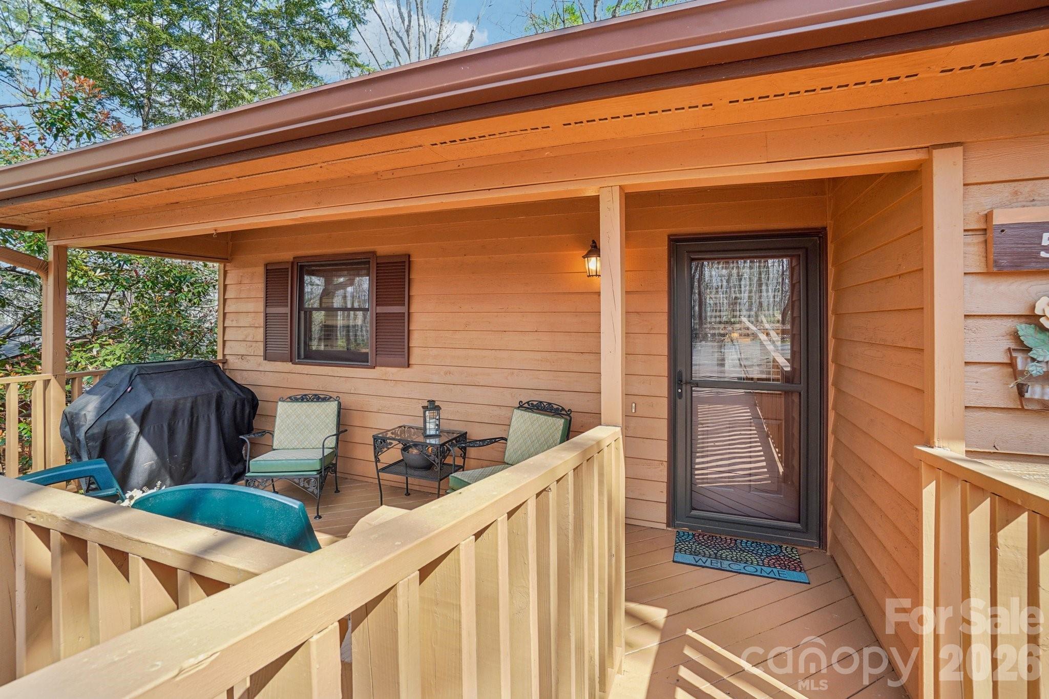 409 Whitney Boulevard Property Photo 2