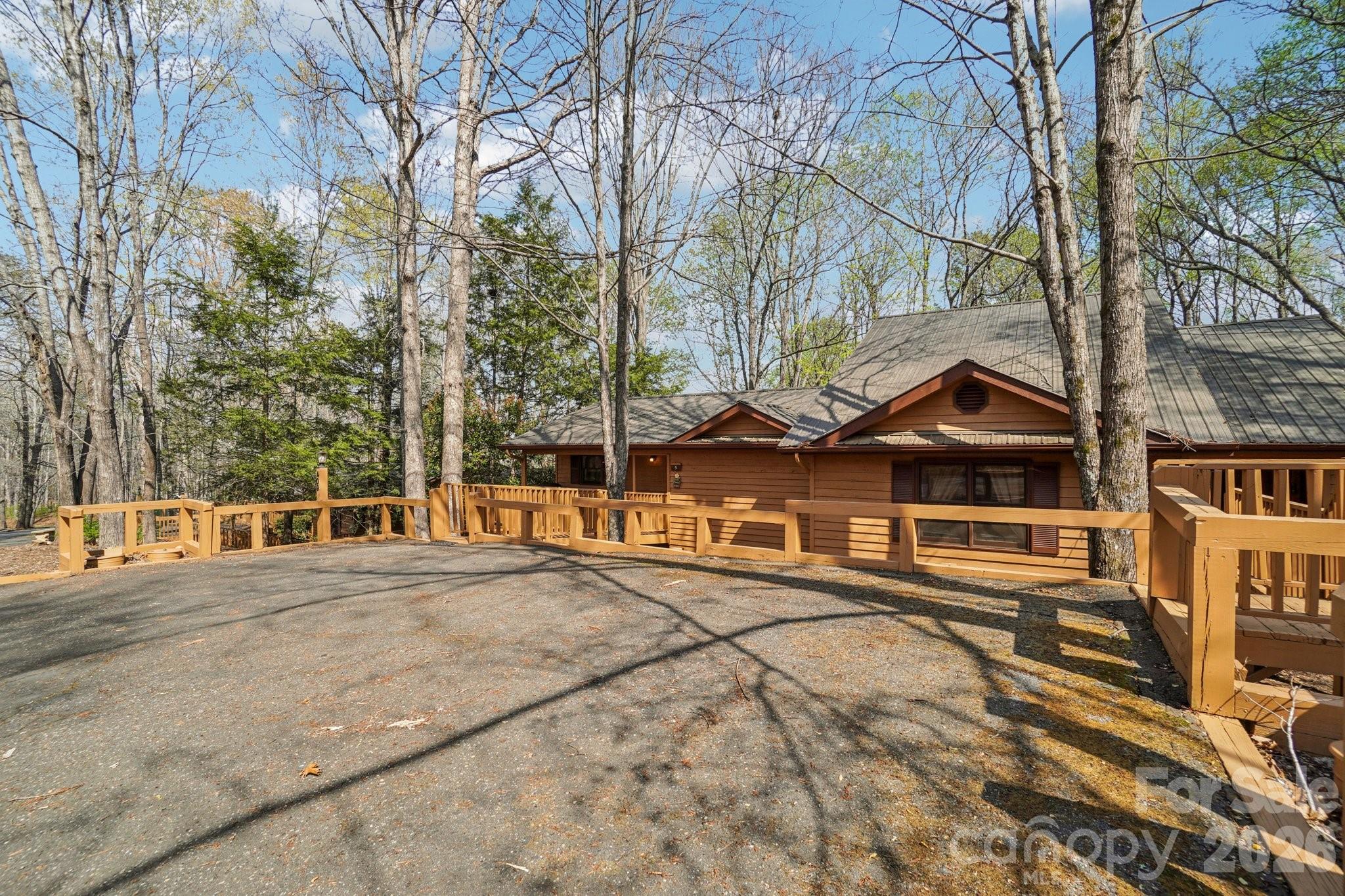 409 Whitney Boulevard Property Photo 24