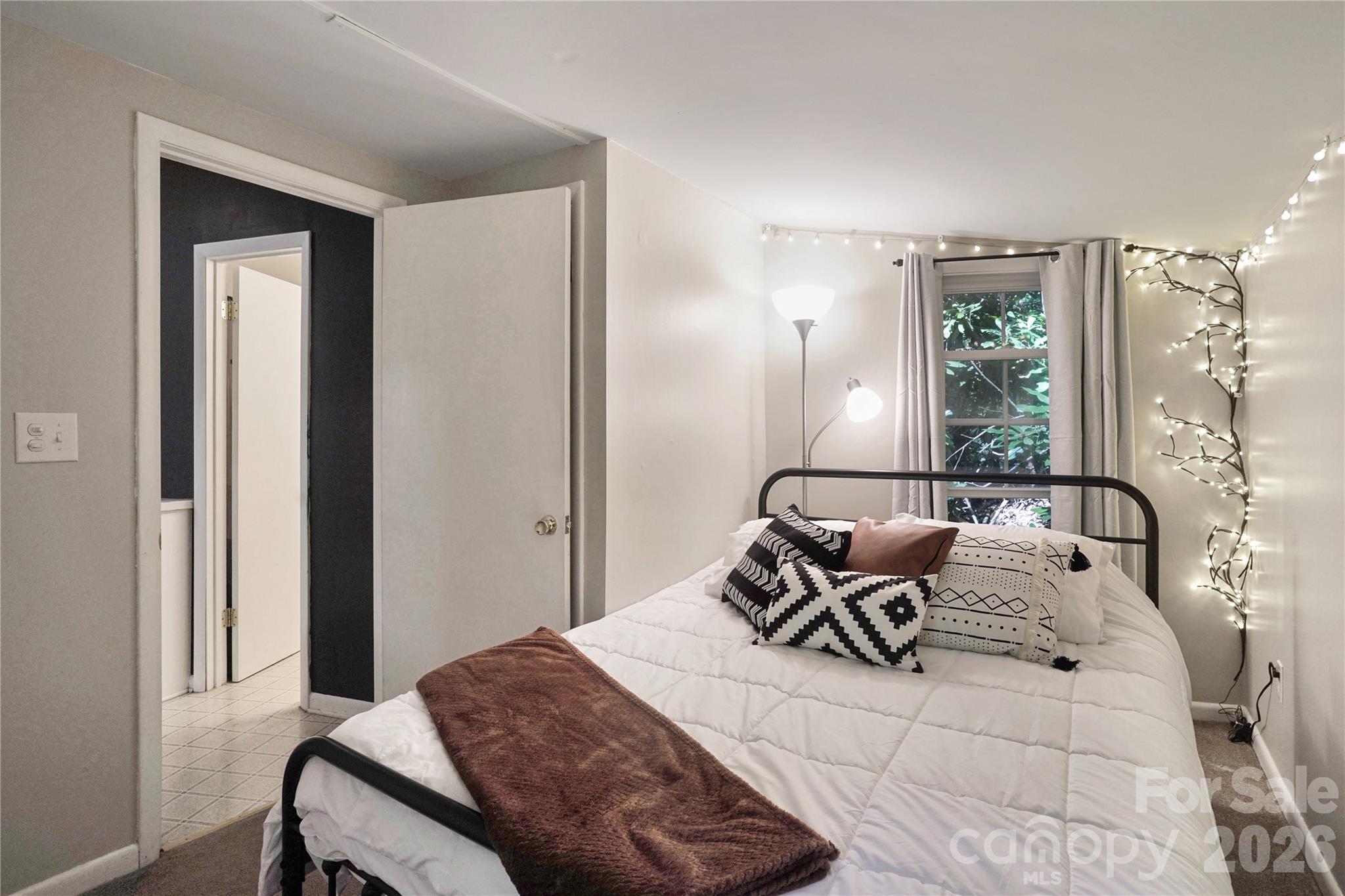 560 Laurel Ridge Road Property Photo 18