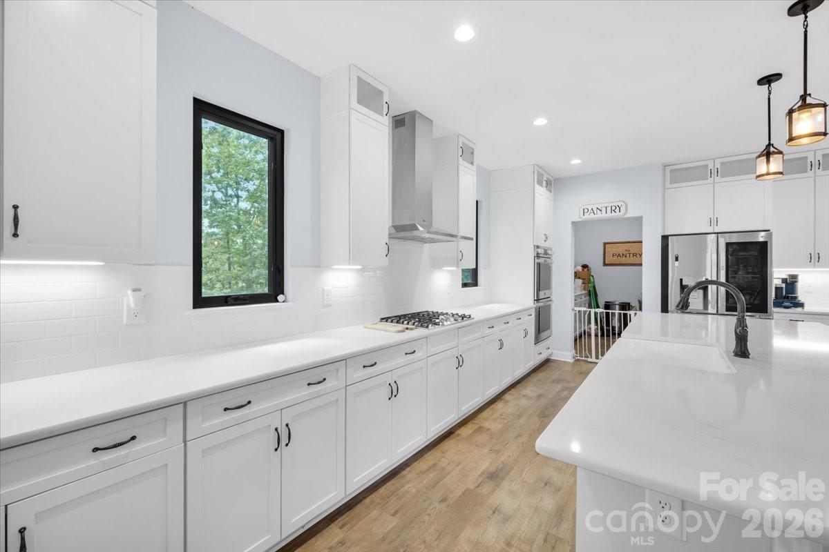 1194 99 Island Road Property Photo 11