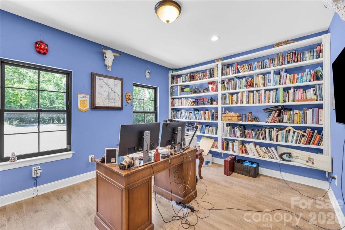 1194 99 Island Road Property Photo 20