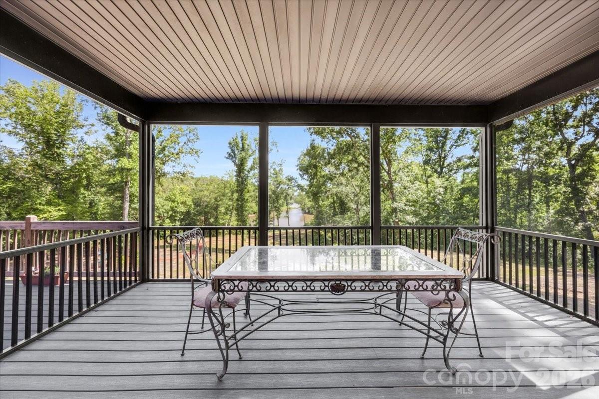 1194 99 Island Road Property Photo 35
