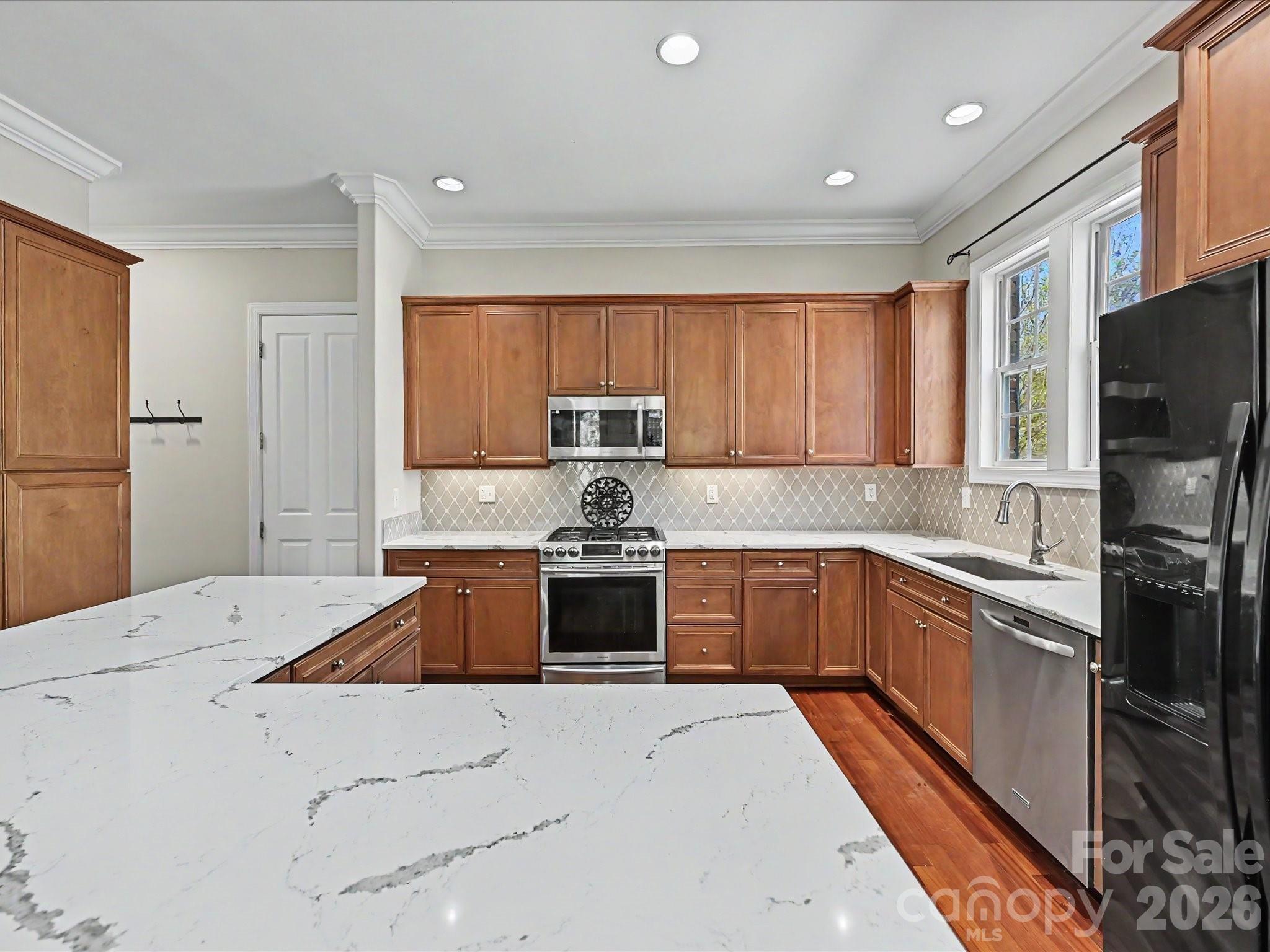 4221 Barons Court Property Photo 16