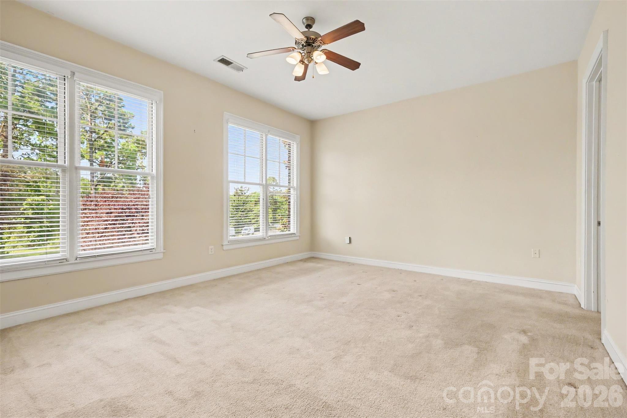 5425 Closeburn Road 210 Property Photo 17