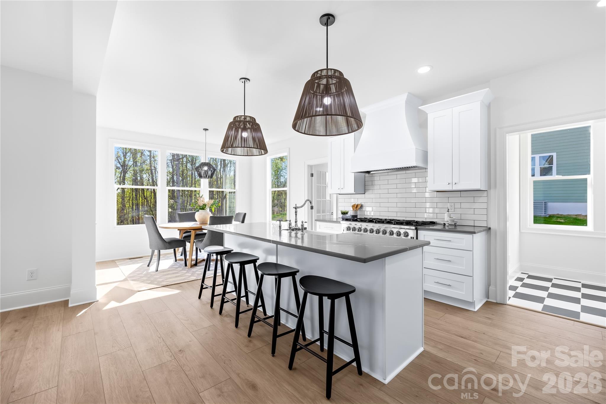 120 Starboard Lane Property Photo 11