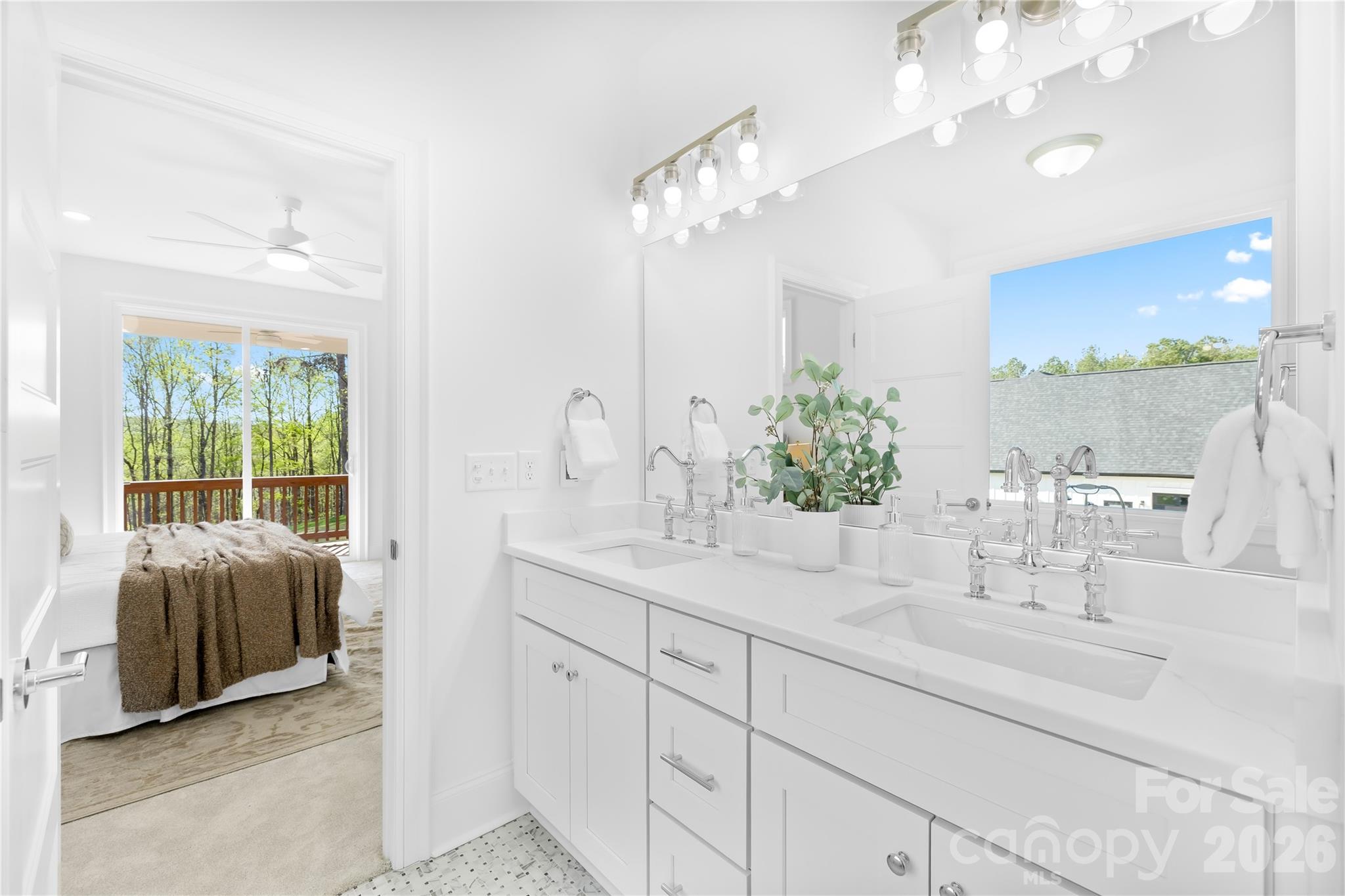 120 Starboard Lane Property Photo 21