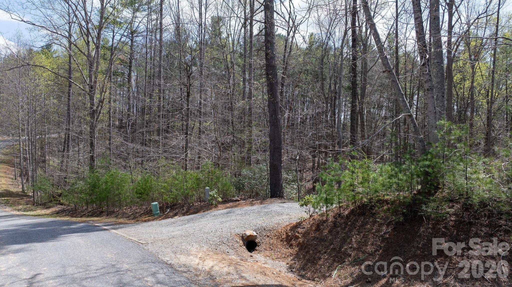 503 Larkhaven Drive Property Photo 3