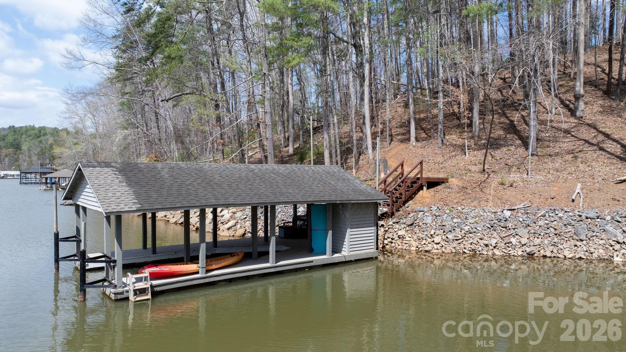 503 Larkhaven Drive Property Photo 23