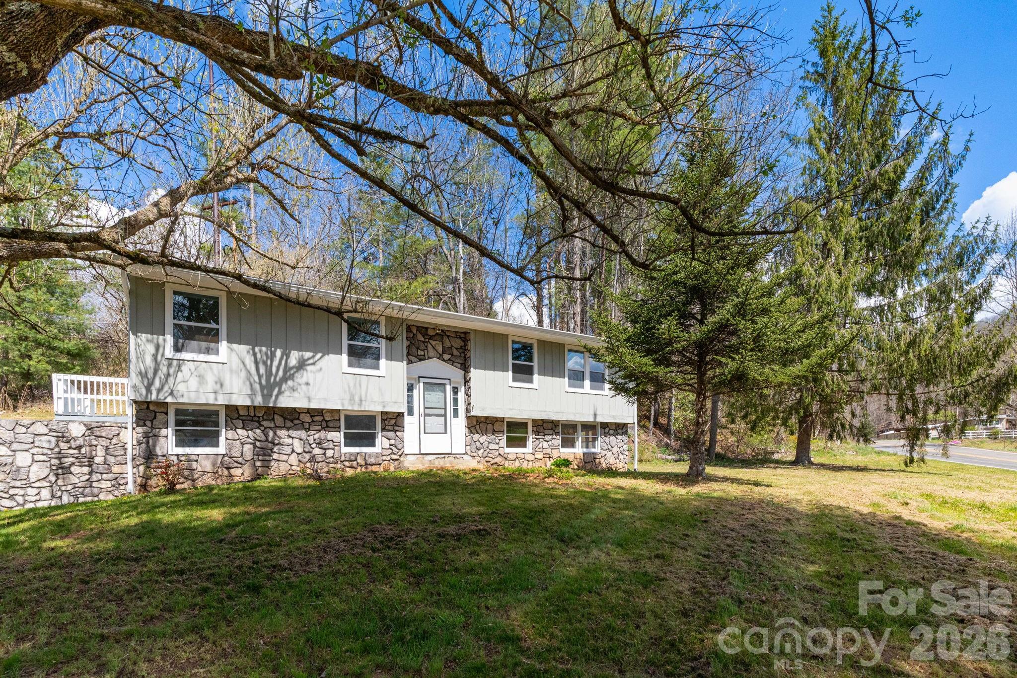 4755 Us 23 Highway Property Photo 1