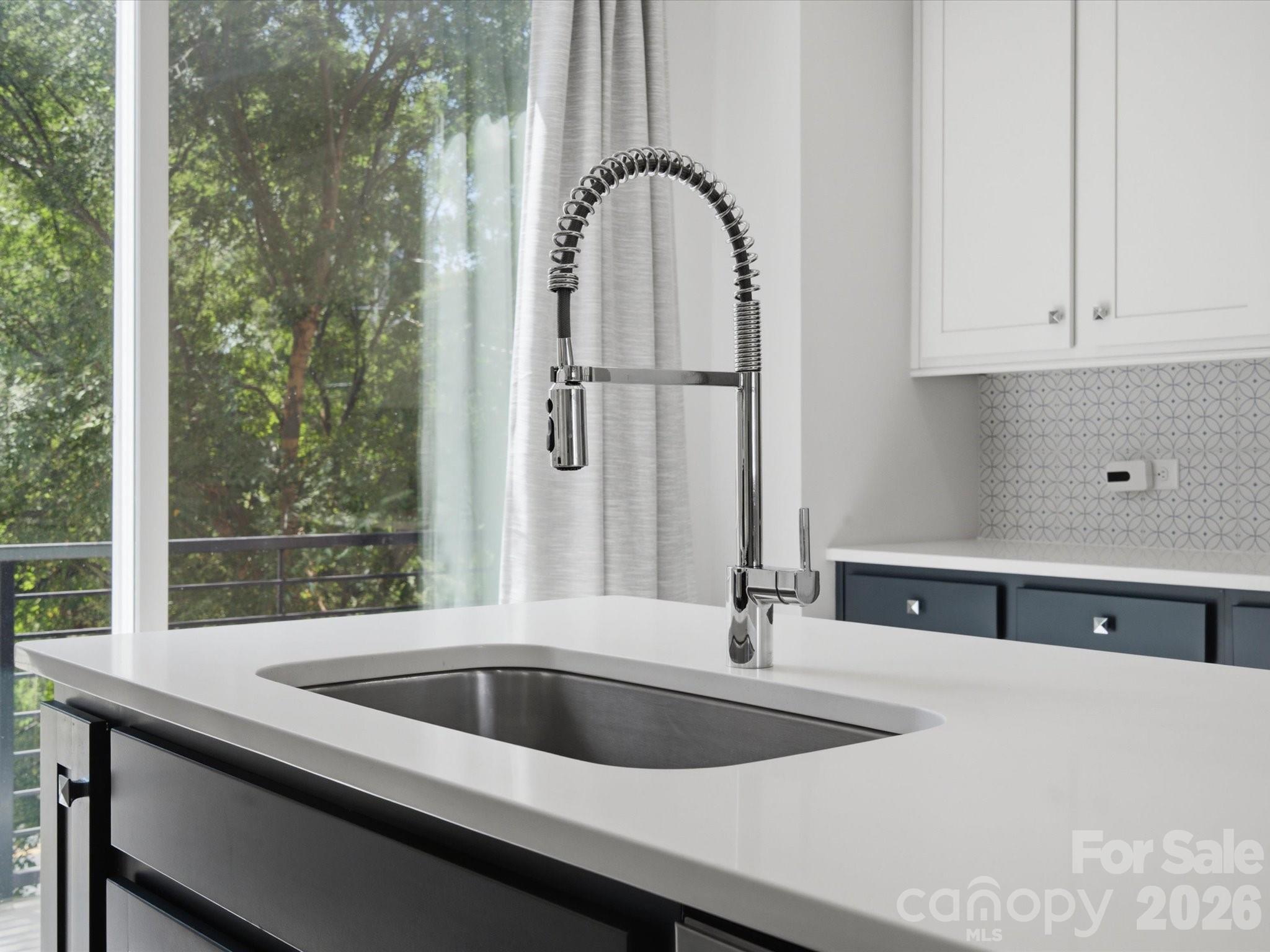 1013 E 36th Street Property Photo 11