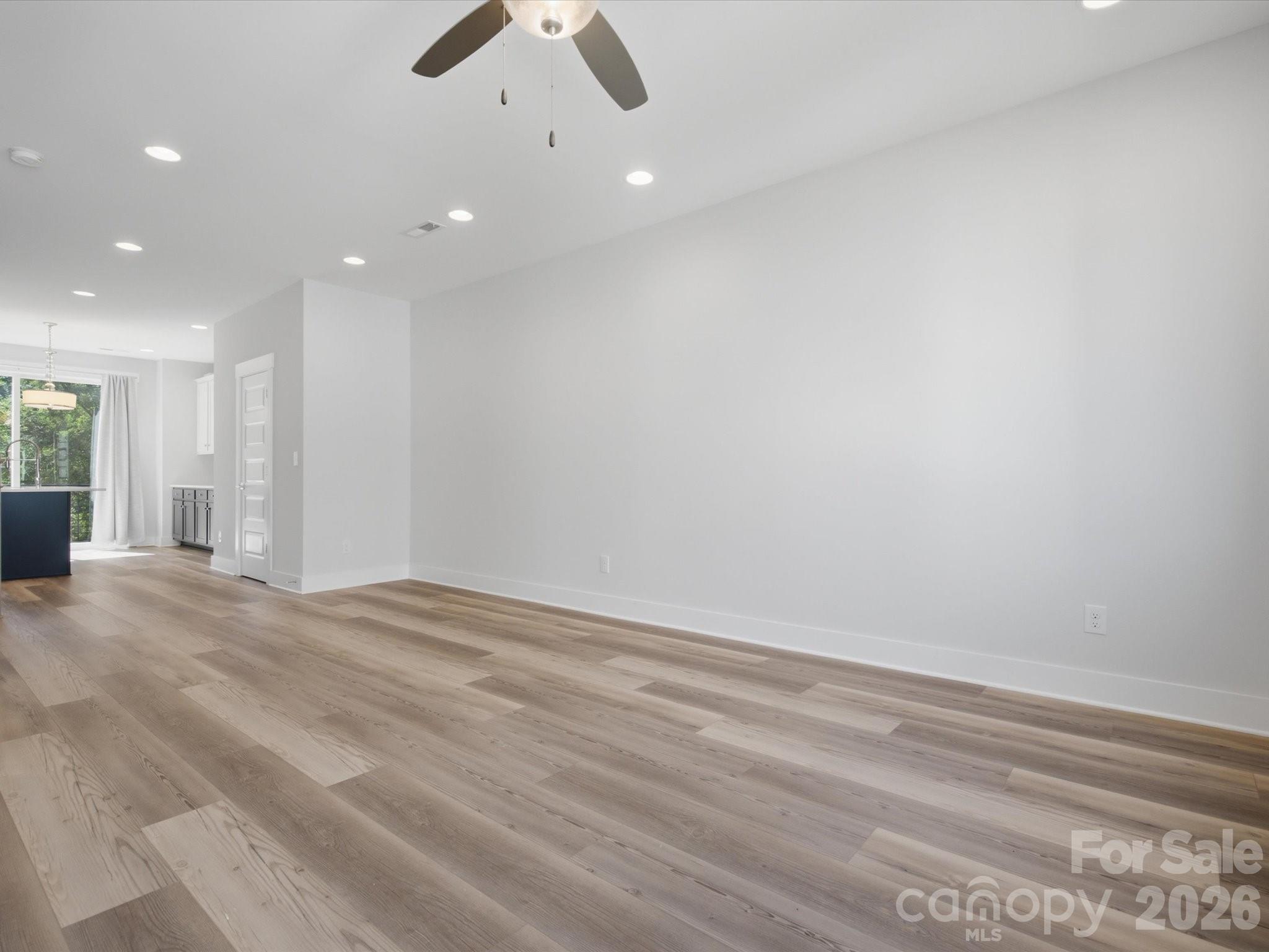 1013 E 36th Street Property Photo 16