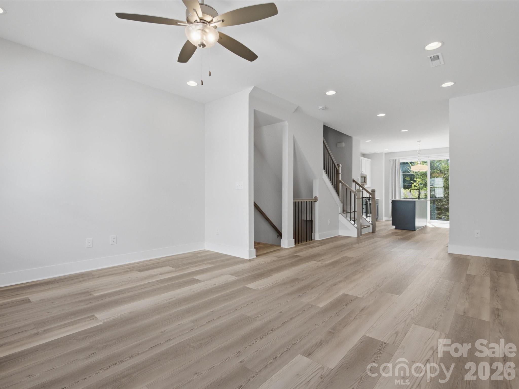 1013 E 36th Street Property Photo 17