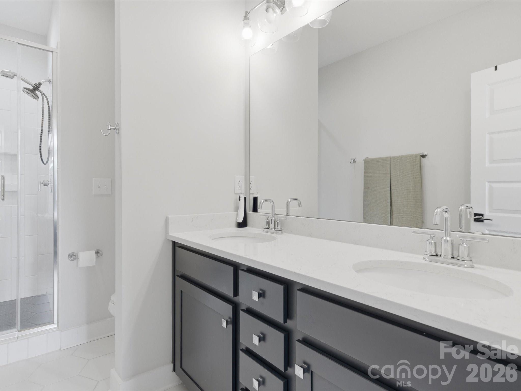 1013 E 36th Street Property Photo 26