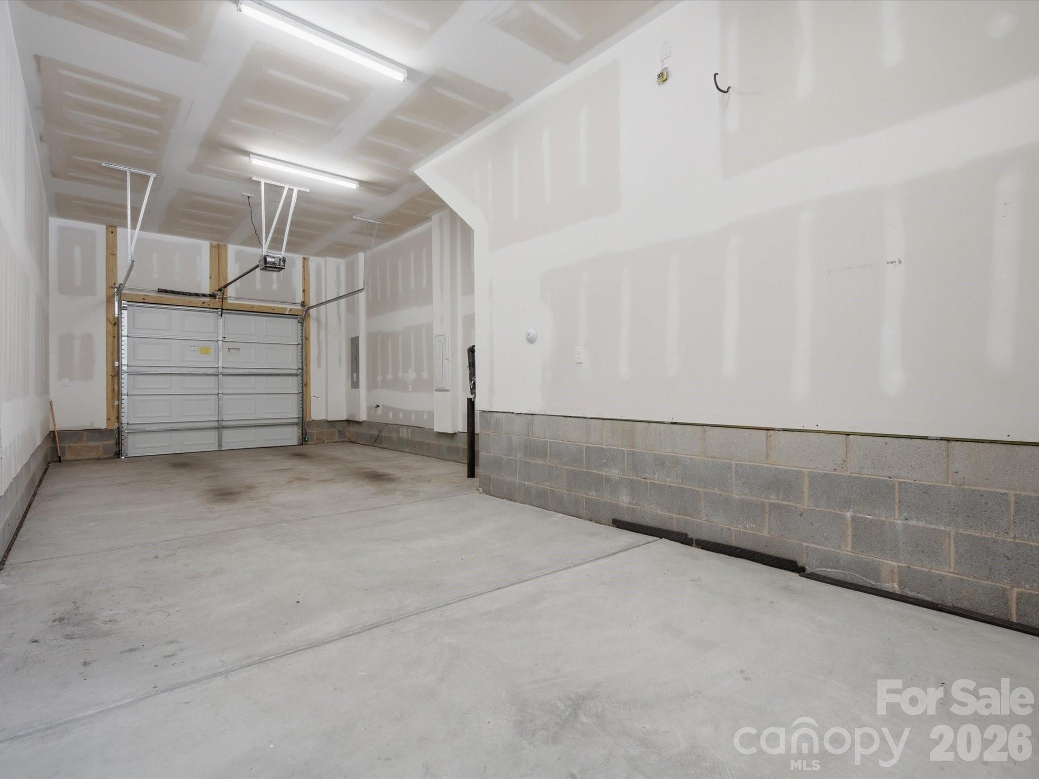 1013 E 36th Street Property Photo 38