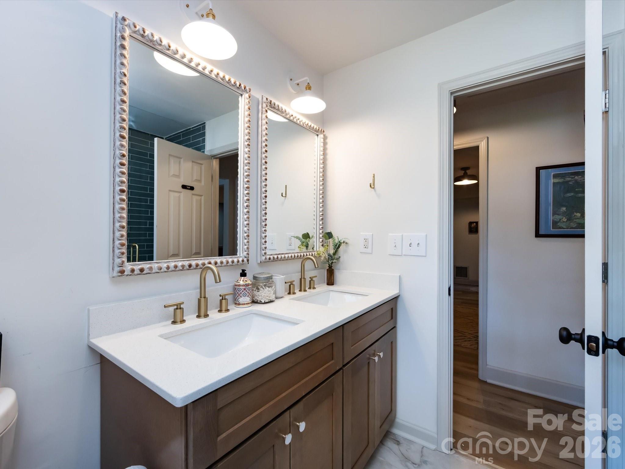 201 Browntown Road Property Photo 23