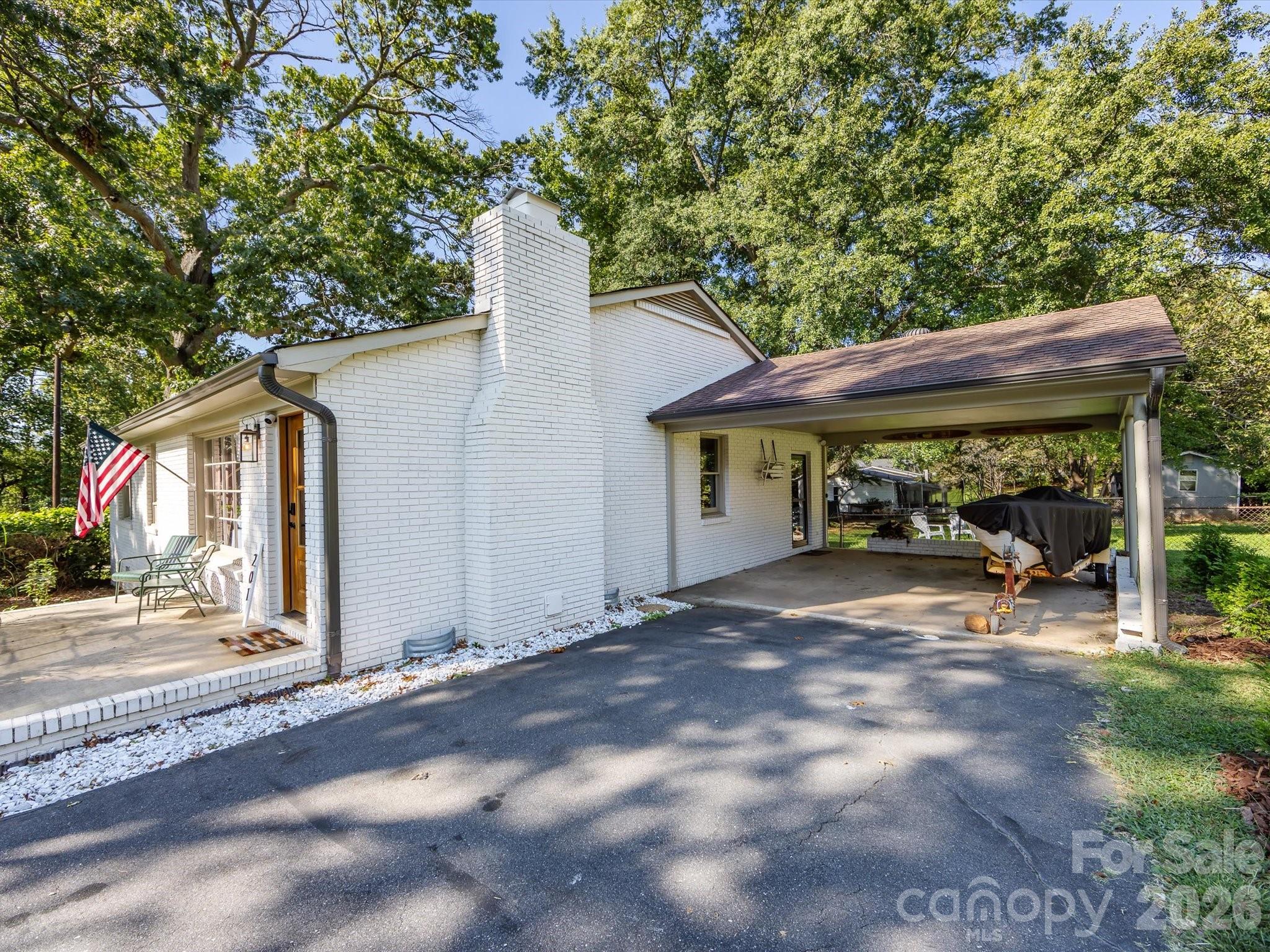 201 Browntown Road Property Photo 35