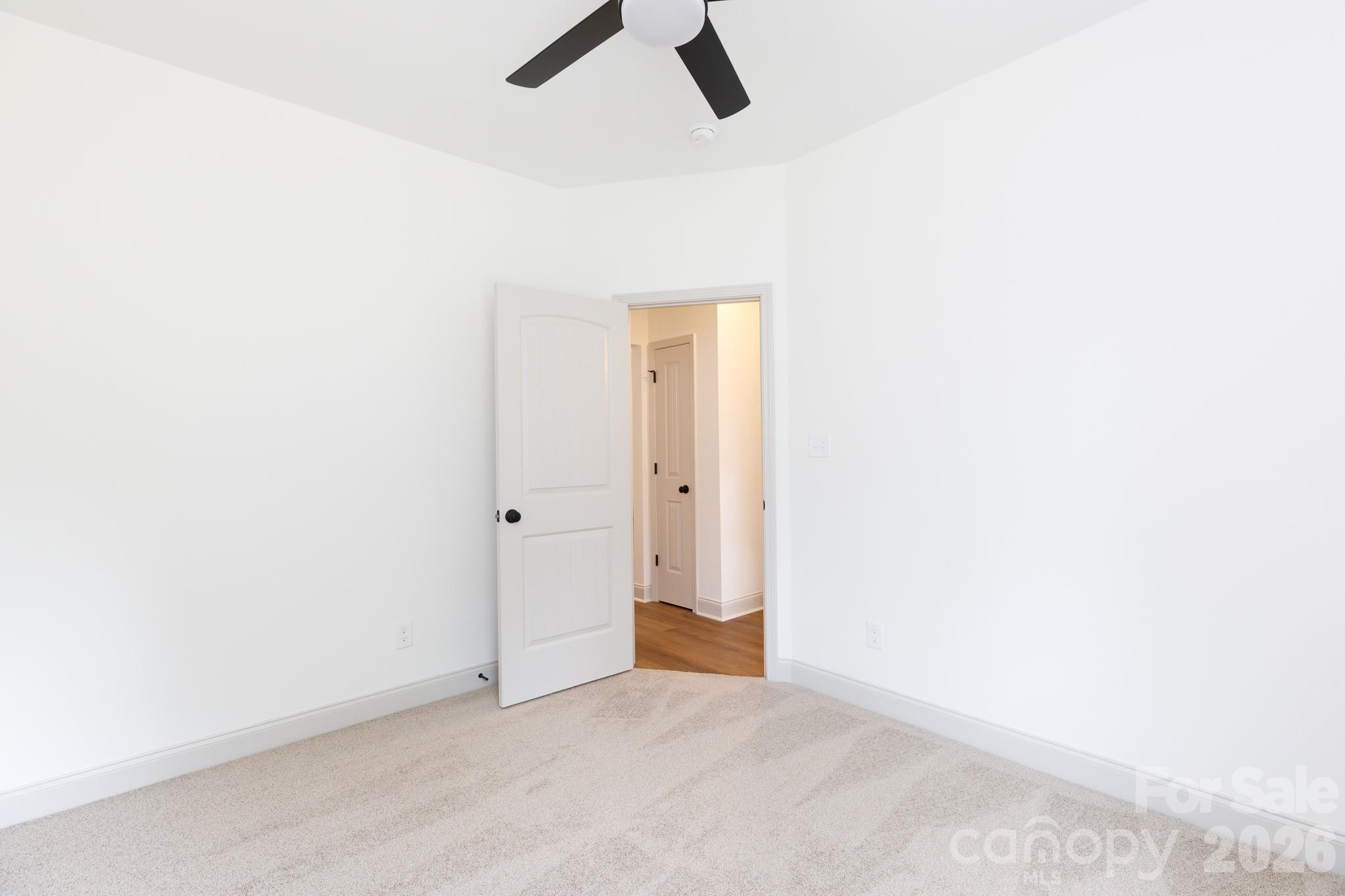 107 Brown Street 12 / 13 Property Photo 29