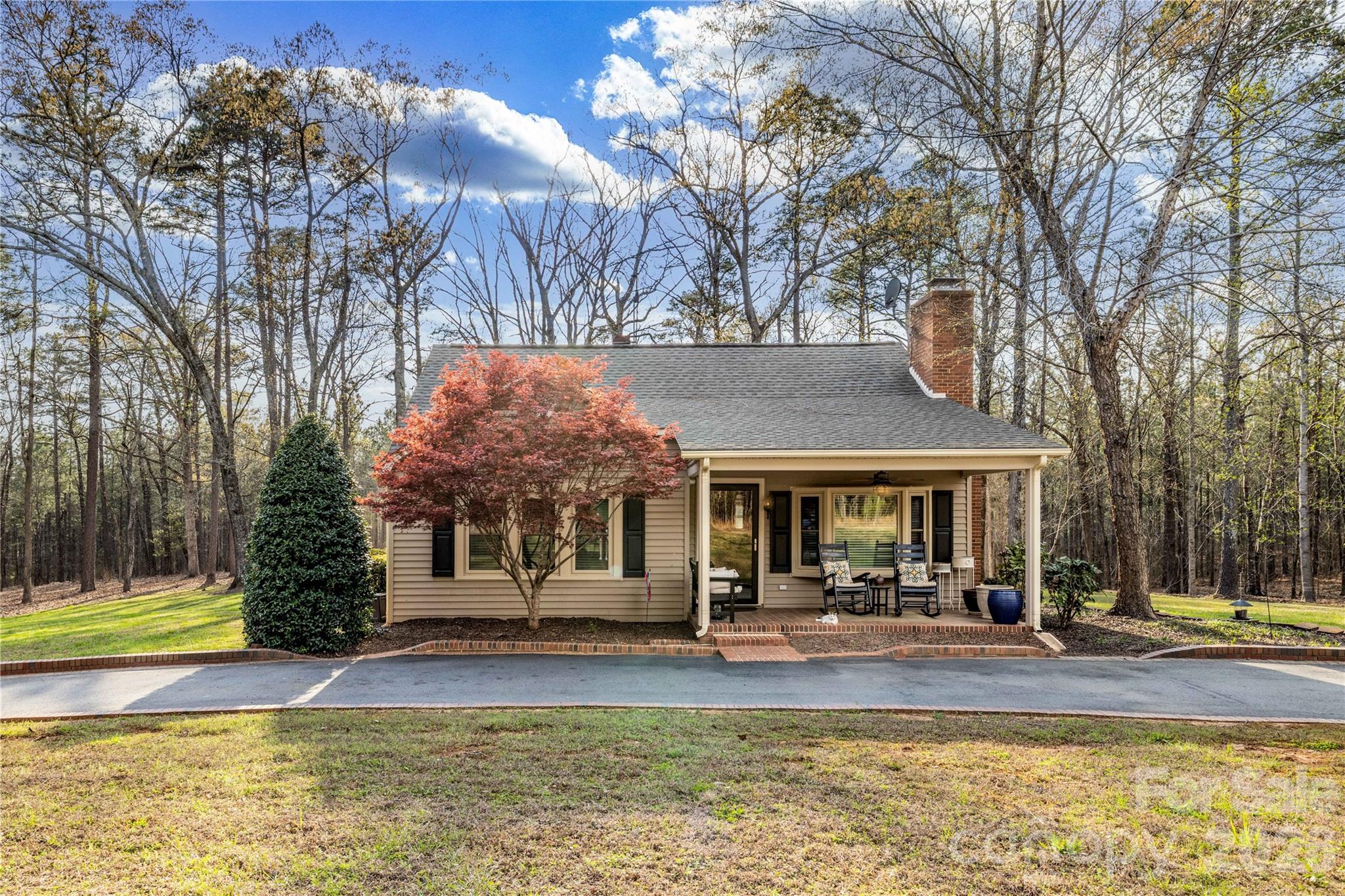 692 Capelsie Road Property Photo 2