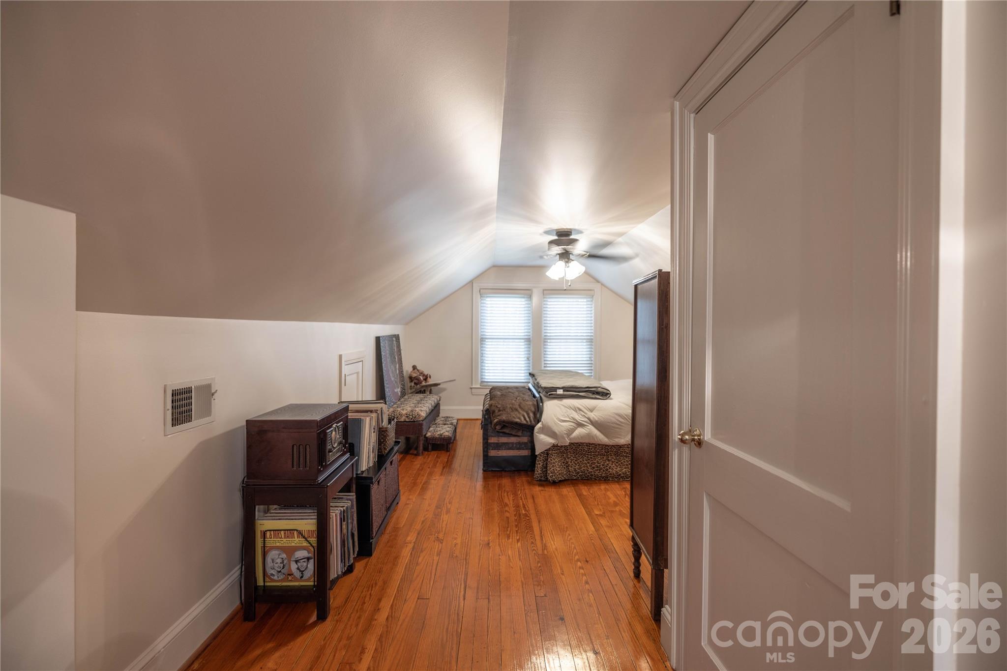 692 Capelsie Road Property Photo 38