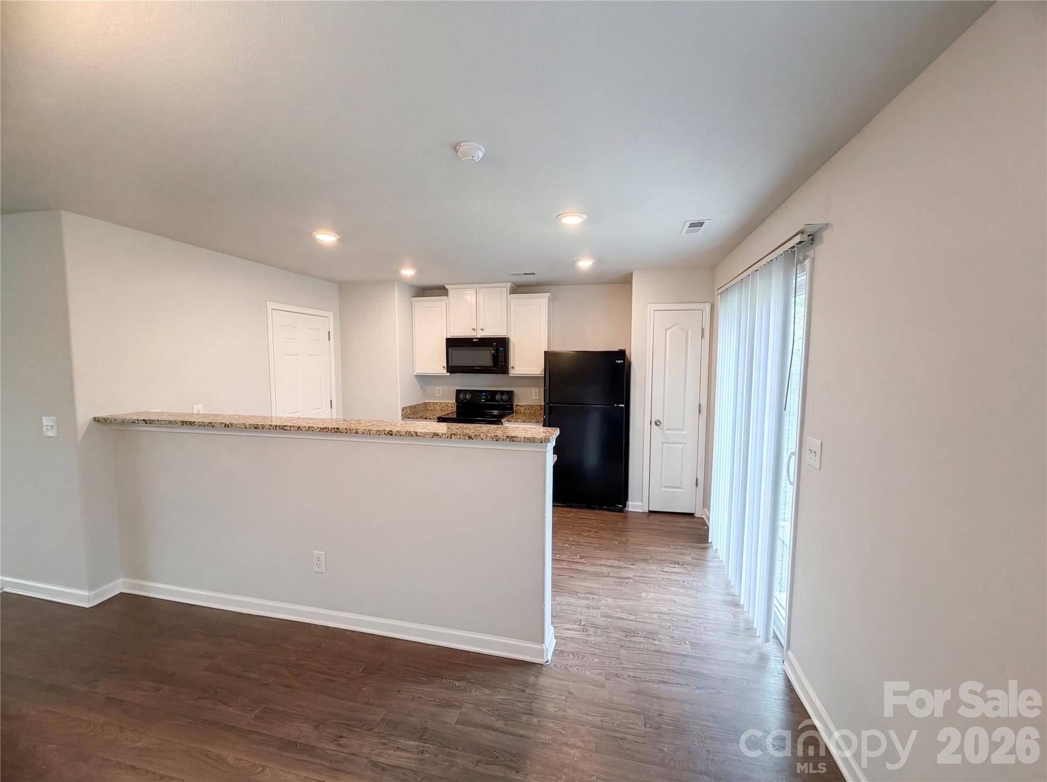3013 Chatuge Court Property Photo 2