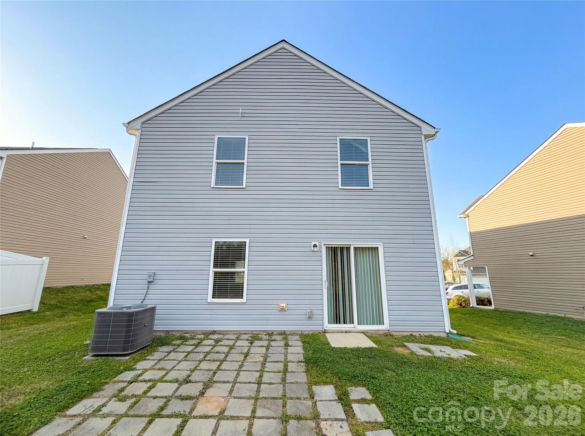 3013 Chatuge Court Property Photo 5