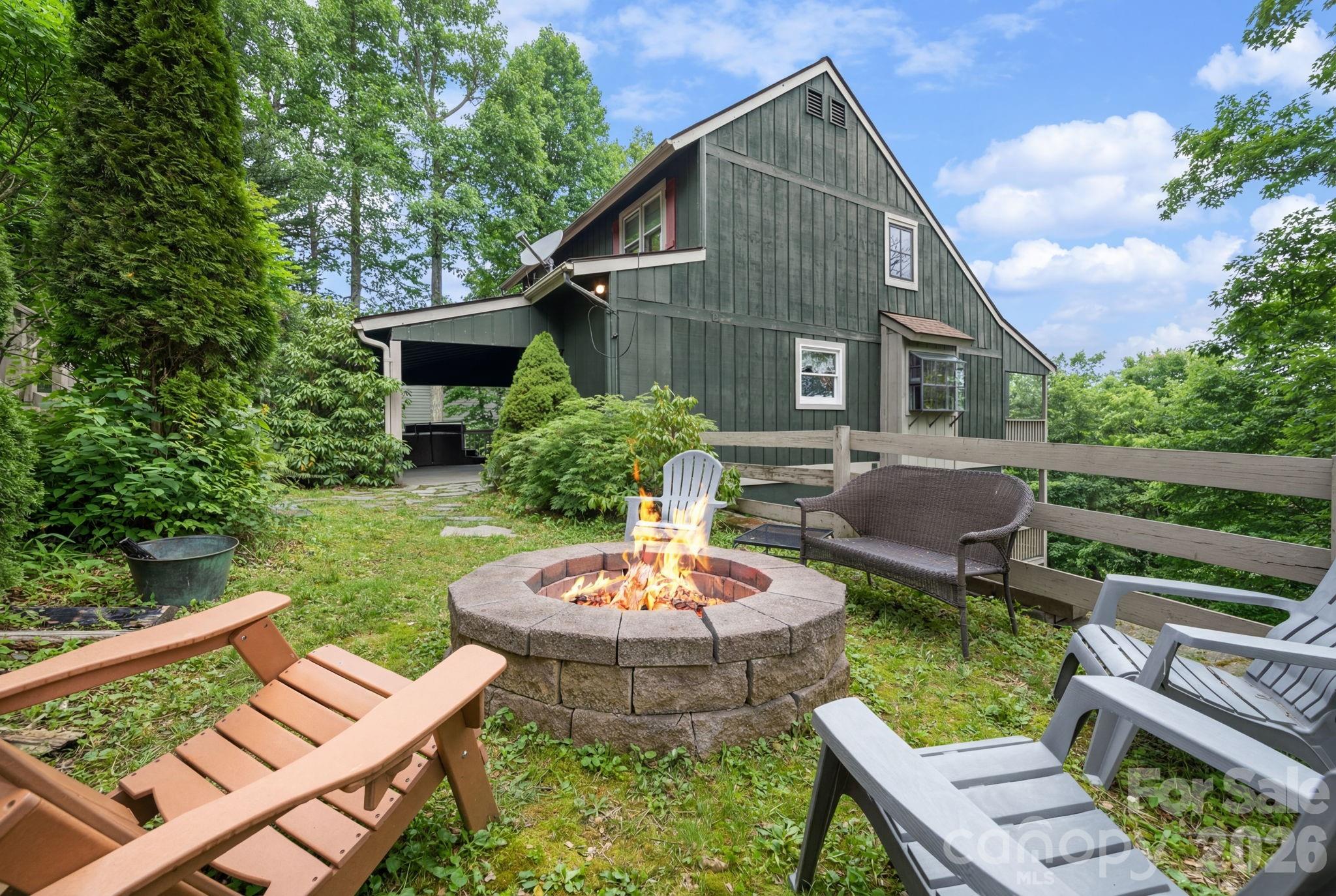 173 Chipmunk Lane Property Photo 2