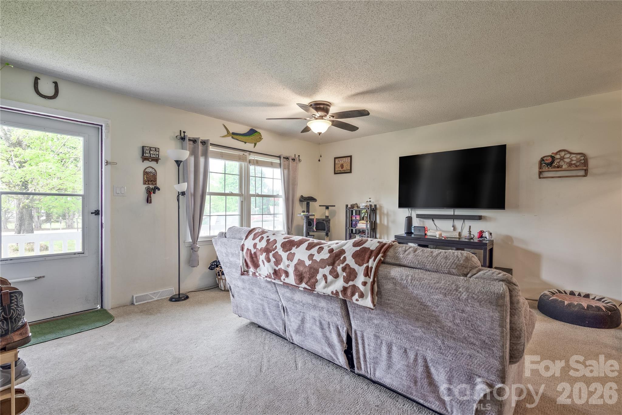 130 Fort Dobbs Road Property Photo 3