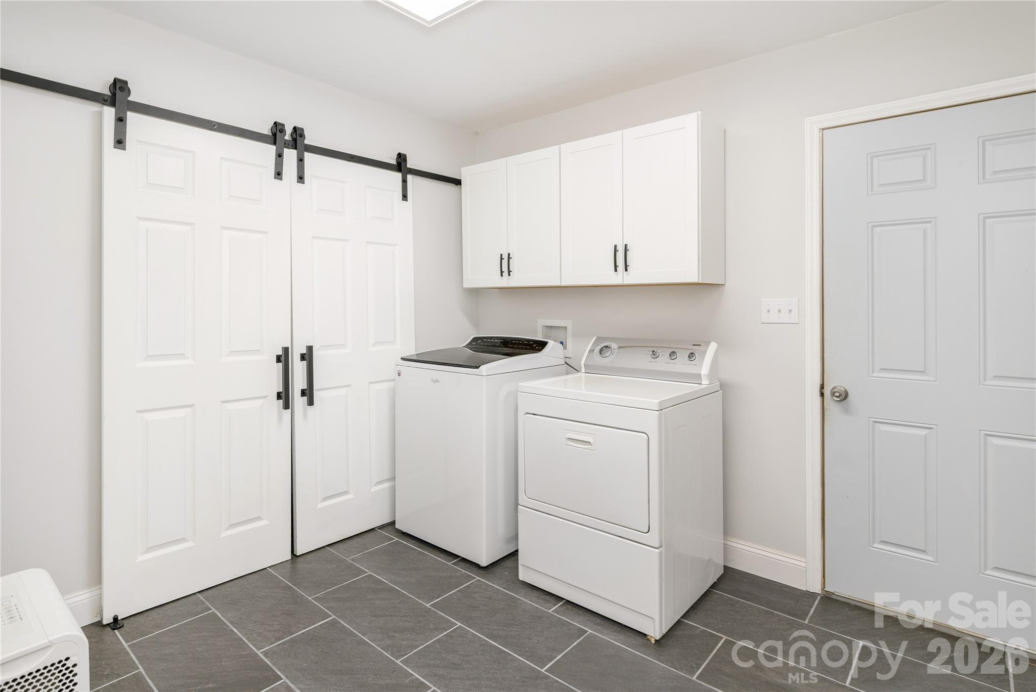 9 Justin Drive Property Photo 29