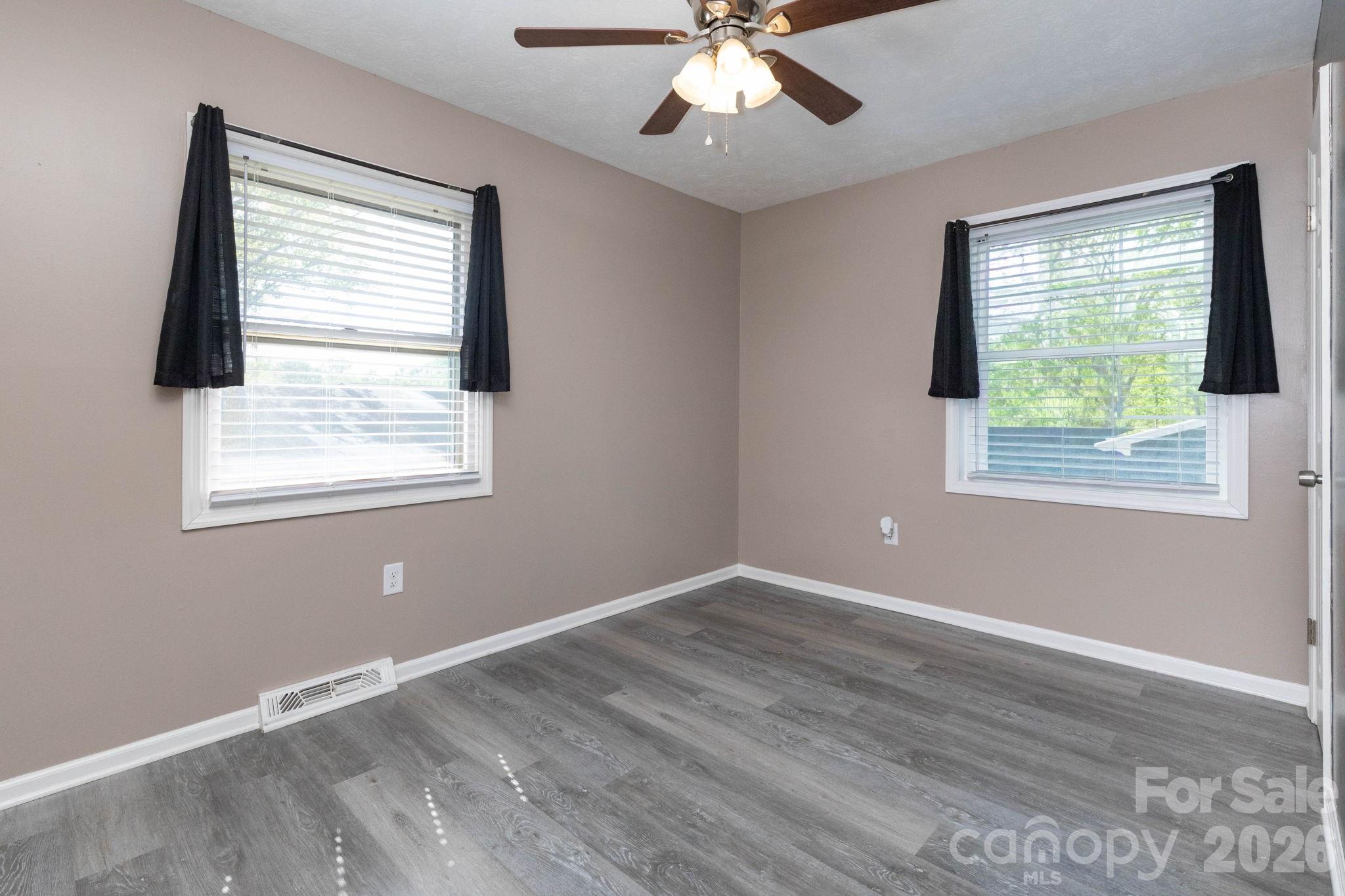 30 Compton Drive Property Photo 15