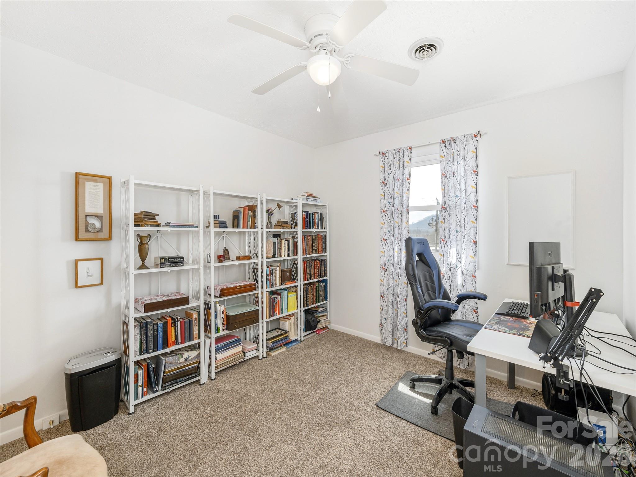 103 Oakwood Place 4 Property Photo 25