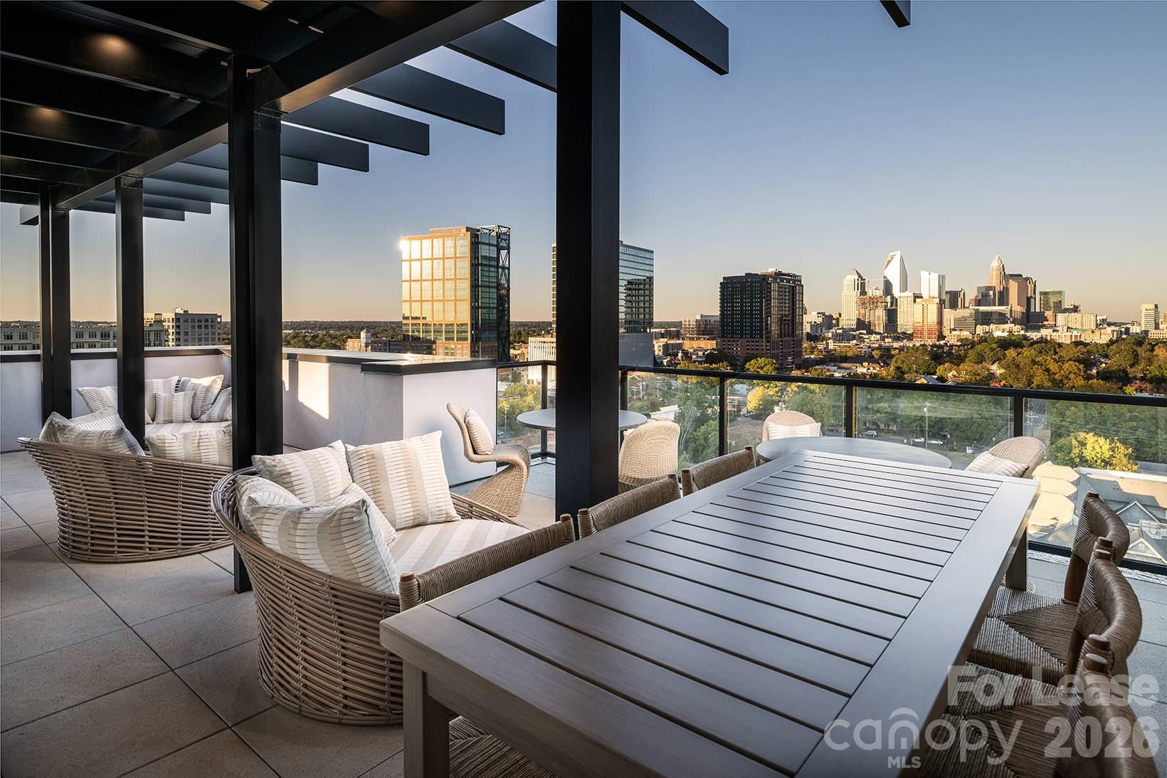 2025 Cleveland Avenue Conservatory Penthouse Property Photo 13