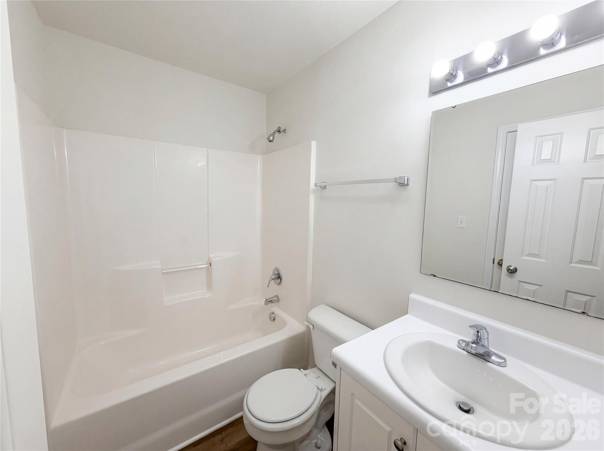 3088 Trimble Circle Property Photo 6