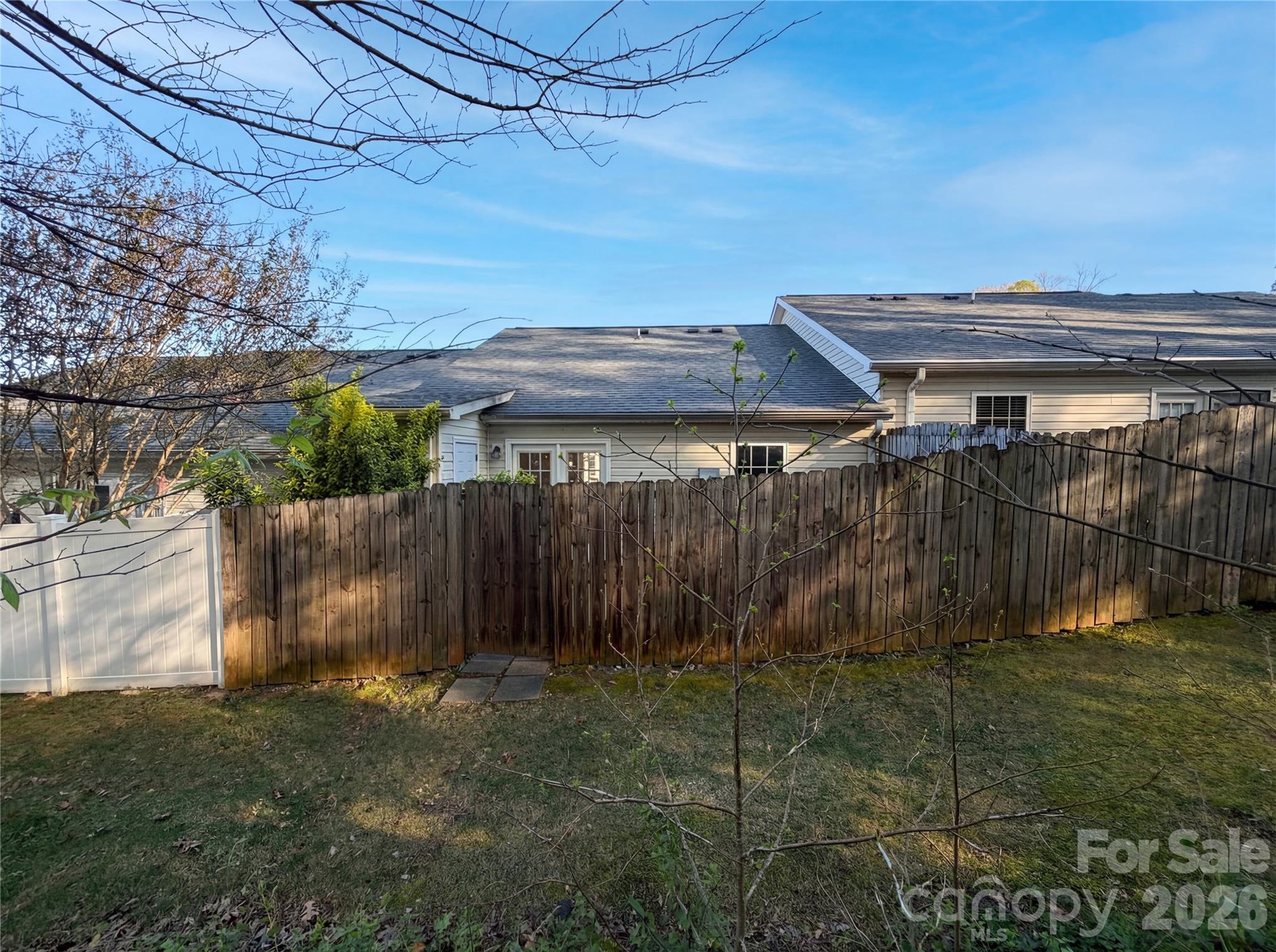 3088 Trimble Circle Property Photo 18