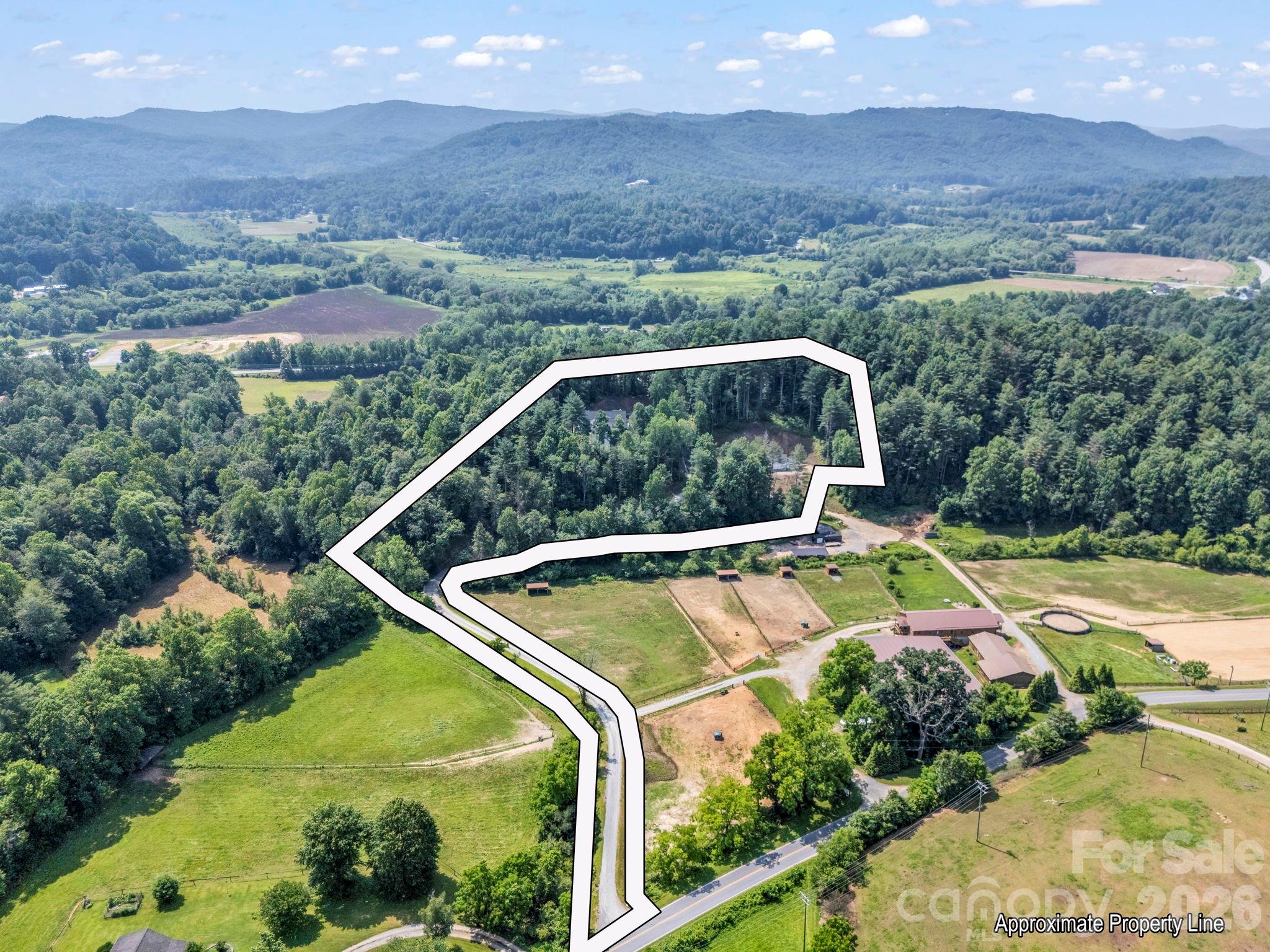 5717 Turnpike Road Property Photo 3